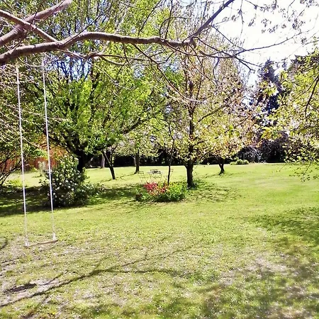 Les Tresors De Malle Mialle Bed & Breakfast Le Thor