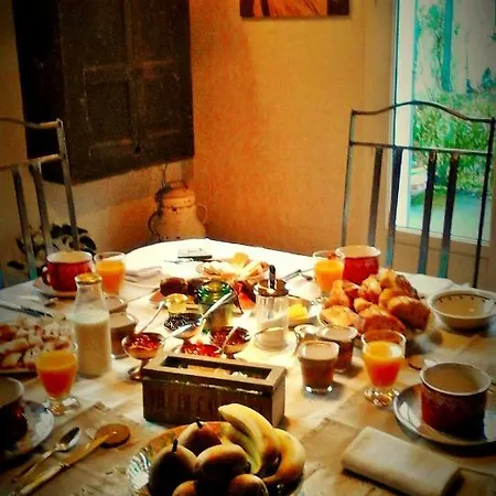 Bed & Breakfast Les Tresors De Malle Mialle Le Thor