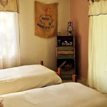 Les Tresors De Malle Mialle Bed & Breakfast *