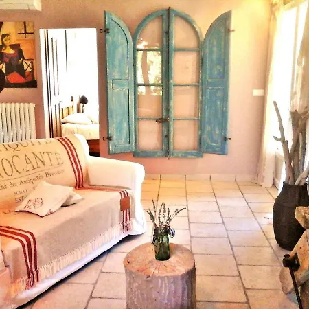 Bed & Breakfast Les Tresors De Malle Mialle Le Thor